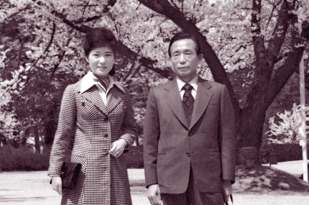 Ms Park posing with her father Park Chung Hee, then South Korea’s President, when she became acting first lady at 22 after her mother was fatally shot in 1974.